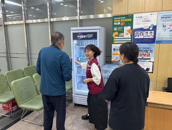 남동구, 폭염 대비 ‘힐링 냉장고’ 운영 기사 이미지