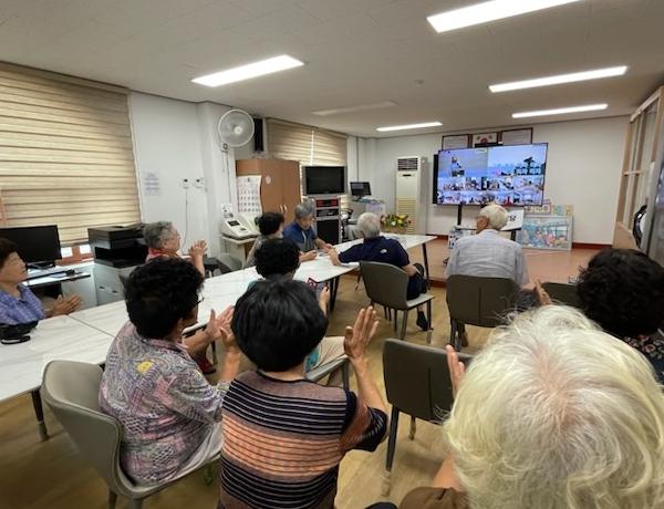 완주군 스마트 경로당 110개소로 늘어난다 기사 이미지
