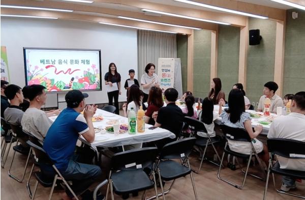 안성시 외국인주민지원센터, 전반기 사회통합 사업 성료 기사 이미지
