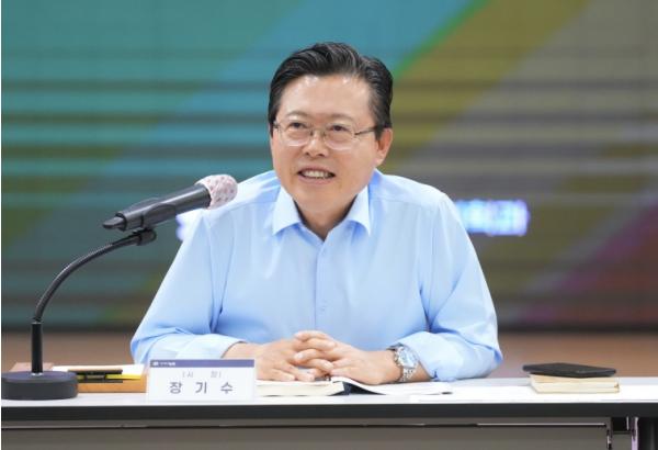장기수 천안시장 “시민중심으로 행정 체질 개편해야” 기사 이미지