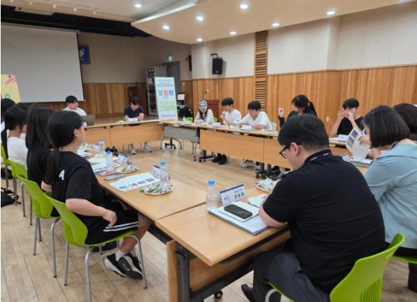 산청군청소년수련관, 11기 청정원과 간담회 기사 이미지