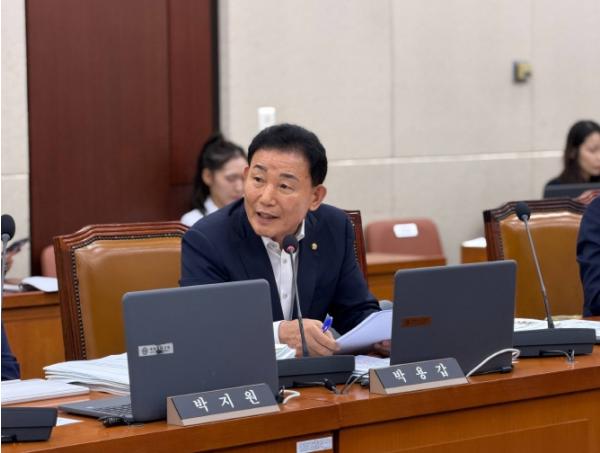박용갑 의원, “여름 길어졌는데 냉방비는 두 달”…경로당 지원 확대 촉구