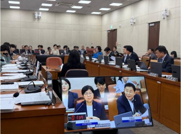 박용갑 의원 충남대 암병원 건립 제안에 정은경 복지부 장관 “충남대 암병원 건립 예타 및 컨설팅 지원할 것”