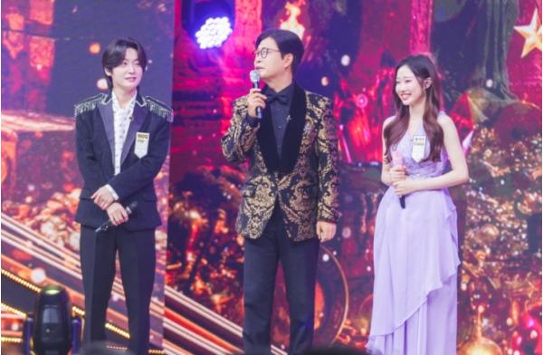 TV CHOSUN [금타는 금요일] 眞 김용빈 '연상 좋아한다' 깜짝 고백! 누나들 홀릴 '연하의 남자' 변신