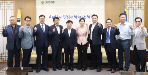 경기도의회 남종섭 의장, 소상공인연합회와 현장 지원 방안 논의