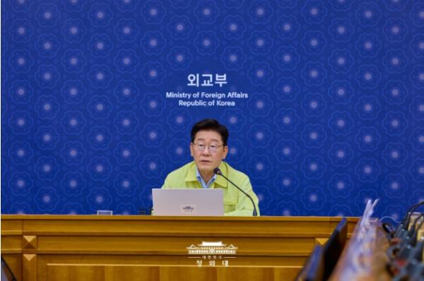 이재명 대통령, 네팔 홍수 우리 국민 피해 대응 긴급회의 주재…'가용 인력·자원 총동원'