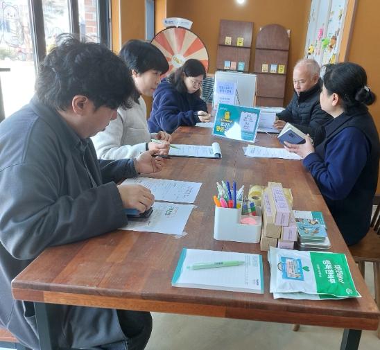 정선군 ‘일자리 와와곳간’, 생활권에서 만나는 취업지원 창구로 자리매김 기사 이미지