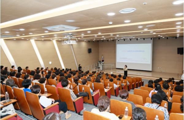 예천군 유천재가노인통합지원센터, 노인 인권·학대 예방 교육 실시 기사 이미지