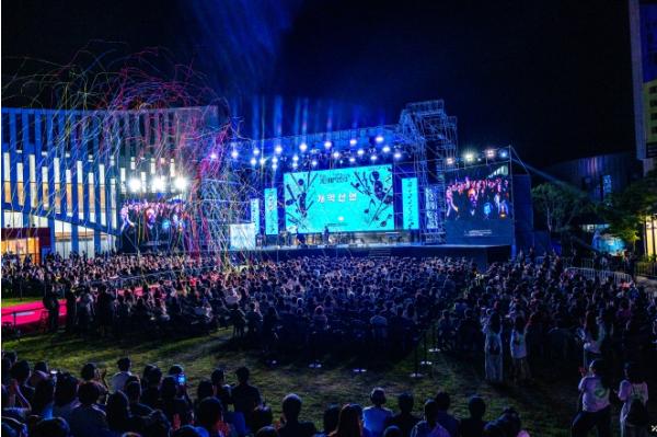 제22회 제천국제음악영화제 화려한 개막… 영화와 음악의 도시 제천, 축제로 물들다
