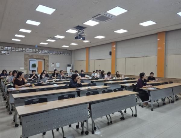 서산교육지원청, 전문상담인력 대상 상담역량강화 연수 실시 기사 이미지