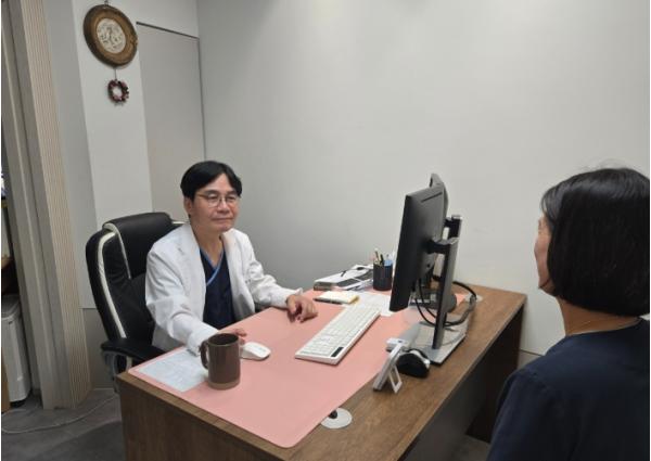 고성군, 의료취약지 산부인과 전문의 변경… 진료 계속 기사 이미지