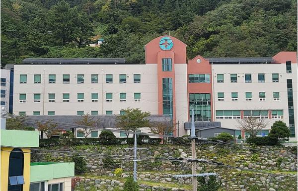 울릉군보건의료원 8월 전문의 파견진료 운영으로 의료공백 해소 기사 이미지
