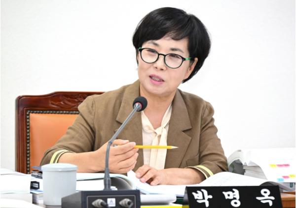 경상남도의회 박명옥 도의원, “동물안전·가축방역 사업, 현장에 맞는 계획과 집행 필요”