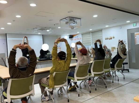 부산 해운대구, 어르신 뇌 건강 지키는 '치매예방교실' 운영 기사 이미지