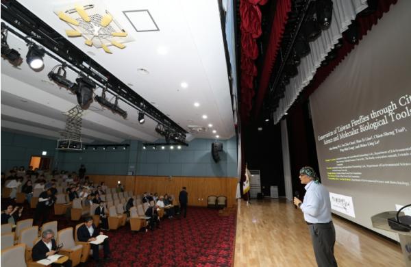 무주군, 2026년 반딧불이 국제환경 심포지엄 개최  “반딧불이 연구 및 보호 활동” 논의 기사 이미지