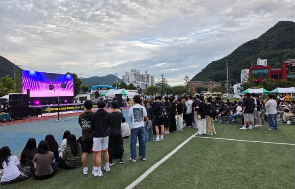 정선군청소년수련관, 청소년 주도 문화축제 ‘비.상.구’ 개최 기사 이미지