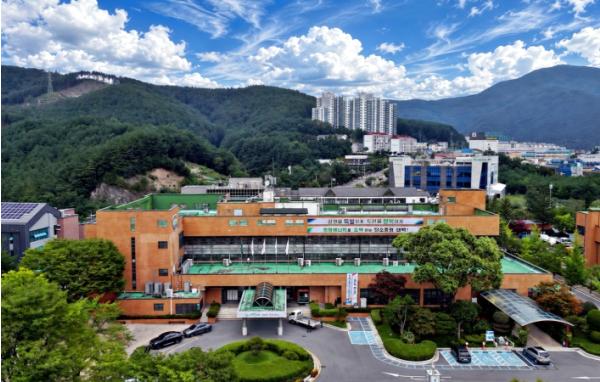 태백시, 겨울 버스승강장 더 따뜻하게…온열의자 92개소로 확대 기사 이미지