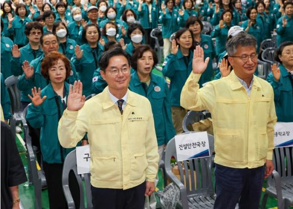 동대문구, 민방위대 창설 51주년…325명 ‘지역 안전’ 다짐 기사 이미지