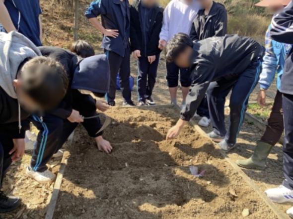 '학교 밖 배움 넓힌다'…은평구, '은평청소년마을학교' 운영 기사 이미지