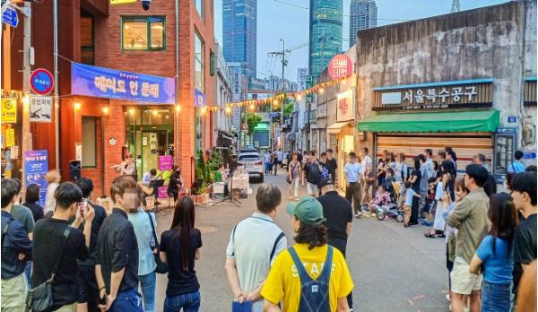 영등포구, '철공소 골목이 거대한 미술관으로' …'2026 문래예술제' 개최 기사 이미지