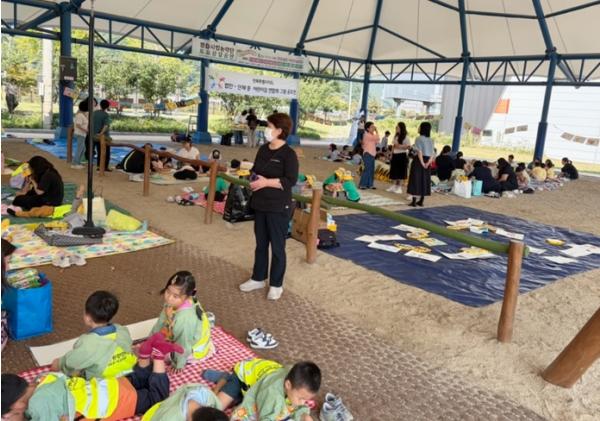 정읍서 어린이 안전그림 공모전…9개 시·군 1000여 명 참여 기사 이미지