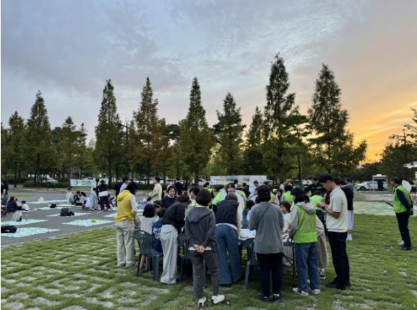 예산군 지속가능발전협의회, 예산황새공원서 ‘반딧불이와 밤마실’ 기사 이미지