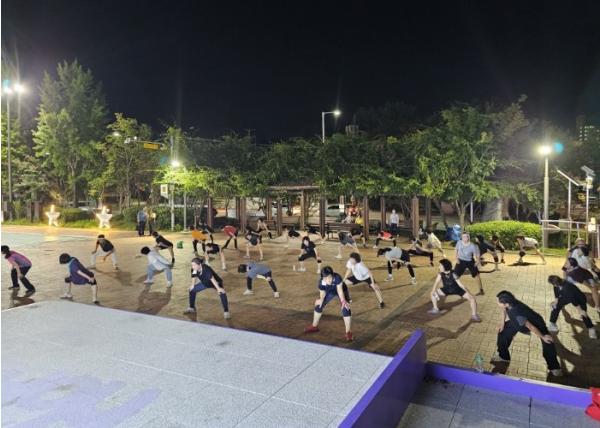 전남광주통합특별시 북구, 시원한 가을밤 건강 챙기는 ‘달빛운동교실’ 운영