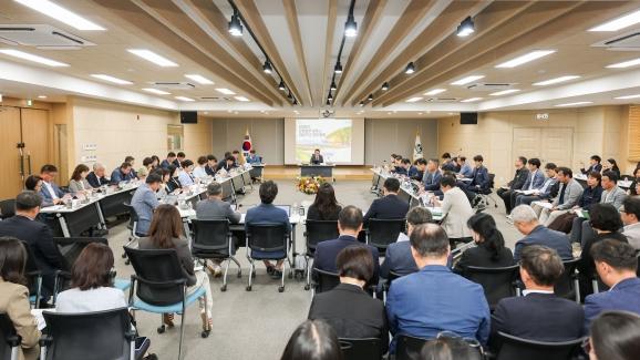 정희용 국회의원-성주군 정책간담회…지역현안‧국비확보 한뜻 