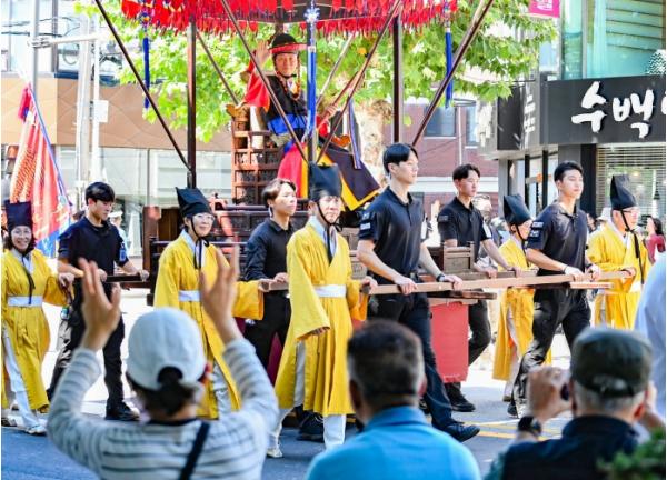 진주시, ‘제75회 개천예술제’ 개막…‘세대공감 축제’ 도약 기사 이미지