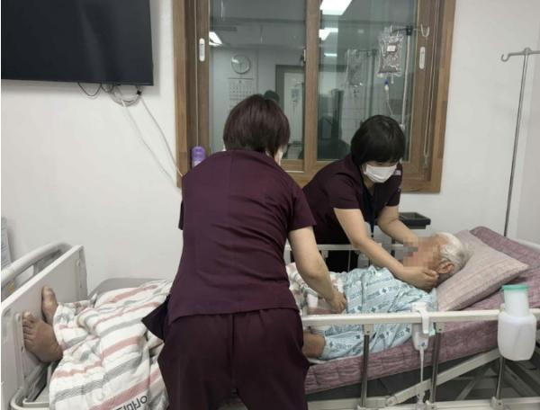 봉화군, 환자돌봄(간병)서비스! 군민 간병부담 완화 기사 이미지
