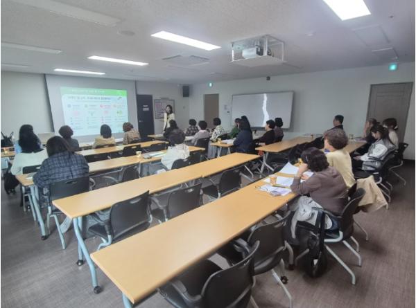 영동군노인복지관, AI 기반 브레인 웰 교육 운영