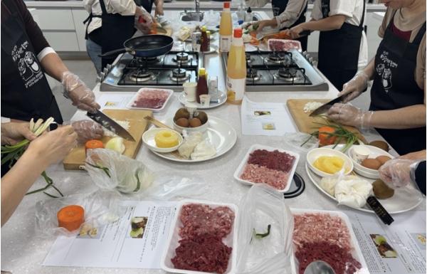 칠곡군보건소, 영양플러스 사업 대상자와 건강한 요리 만들기 실습 운영 기사 이미지