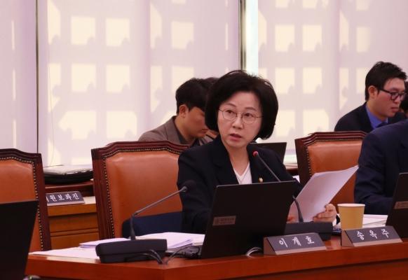 송옥주 의원, 20개월간 돼지 잔반사료 2.4배 급증 
