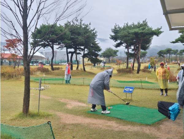 제5회 고창군수배 파크골프대회 성료...200여 동호인 화합 기사 이미지