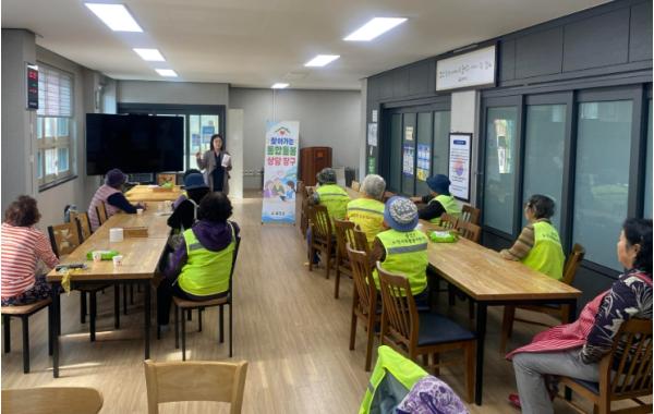 옹진군, 찾아가는 통합돌봄 상담 창구 운영 기사 이미지