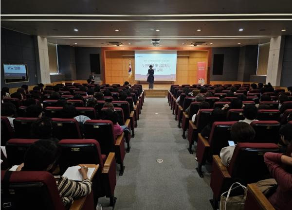 전주시, 노인학대·금융사기 예방교육 실시 기사 이미지