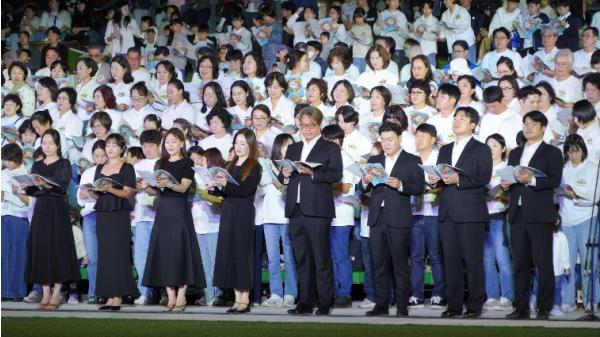 시민과 함께 빛난 춘천의 가을축제 기사 이미지