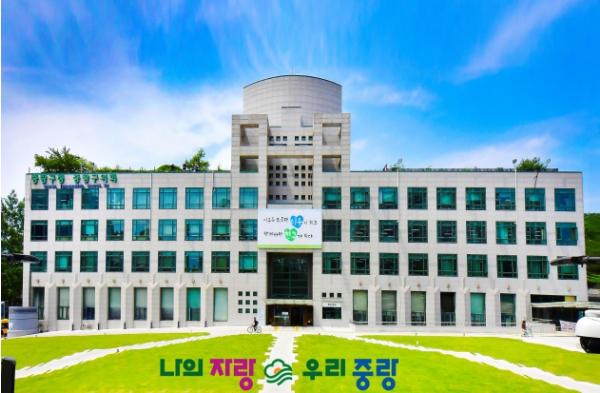 중랑구, 구민 대상 다양한 생성형 AI 강좌 마련 기사 이미지