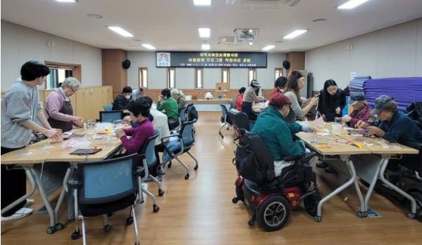 공주시, ‘다시 봄, 함께하는 재활동행’ 운영 기사 이미지