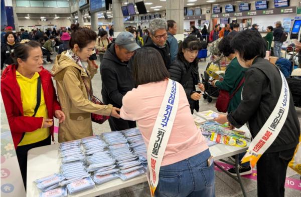 옹진군, 사회적 고립 예방 홍보 캠페인 추진 기사 이미지