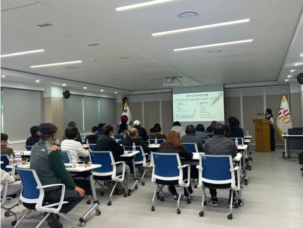 구로구, 2026년 노래연습장업자 대상 정기교육 실시 기사 이미지