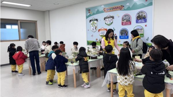 진주시, ‘도시민 농업체험학교’ 성료…6300여 명 참가 기사 이미지