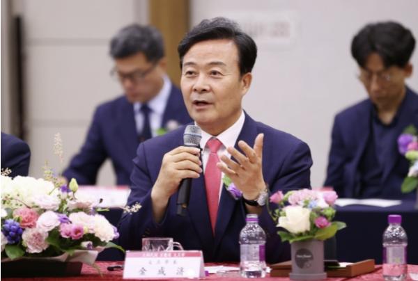 김성제 의왕시장, '중국 윈청시와 경제교류 이끌 민간기업의 적극적인 참여 기대한다' 기사 이미지