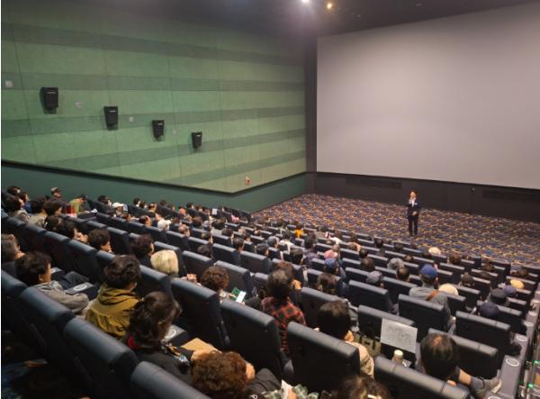 부산사상시니어클럽, 노인일자리 참여자 문화활동 실시 기사 이미지